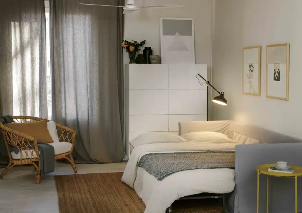 Salón con sofá cama de Ikea 00477384 