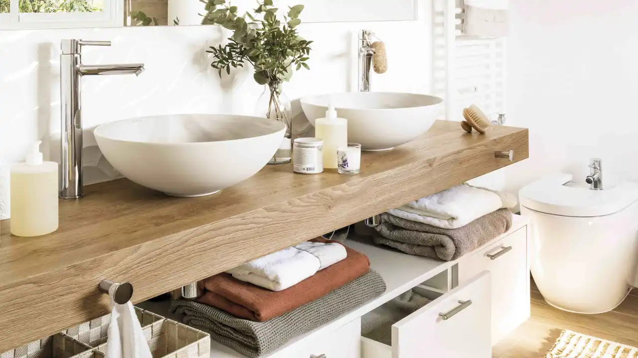 Dile adiós al desorden en el cuarto de baño con estos productos de organización de El Corte Inglés
