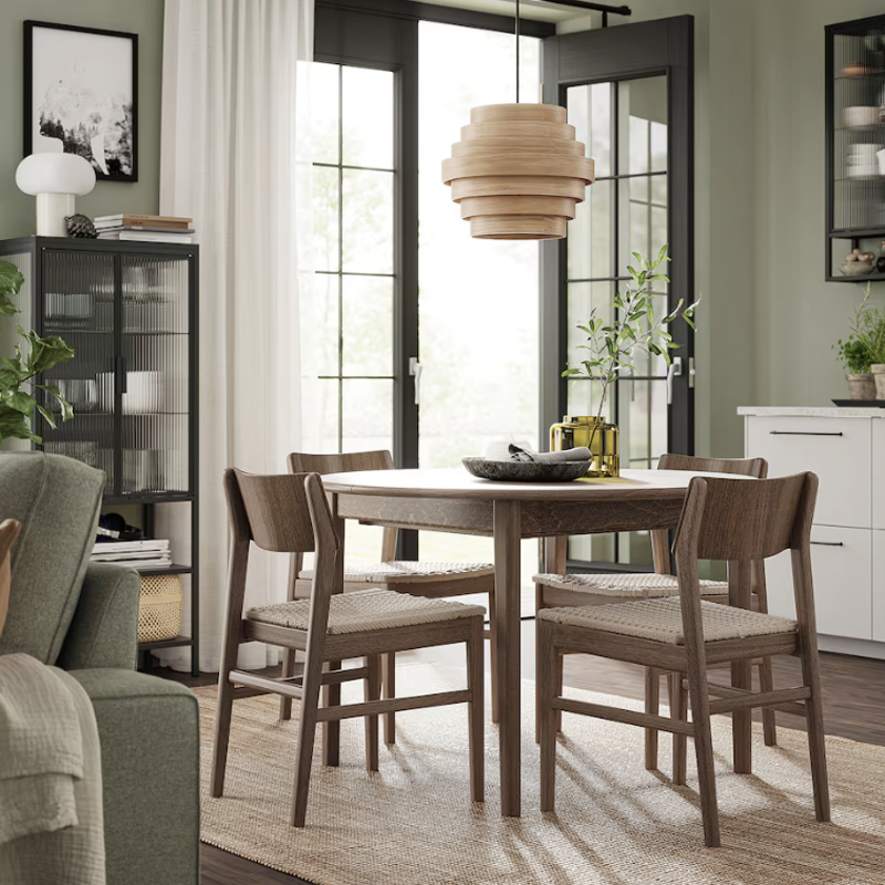  ¿Necesitas más espacio en tu comedor? Estas mesas extensibles de IKEA te lo ponen fácil