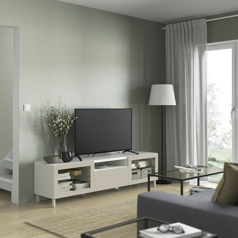 IKEA ha rebajado su mueble para la TV Bestå y estas son las 5 razones por las que lo deberías comprar