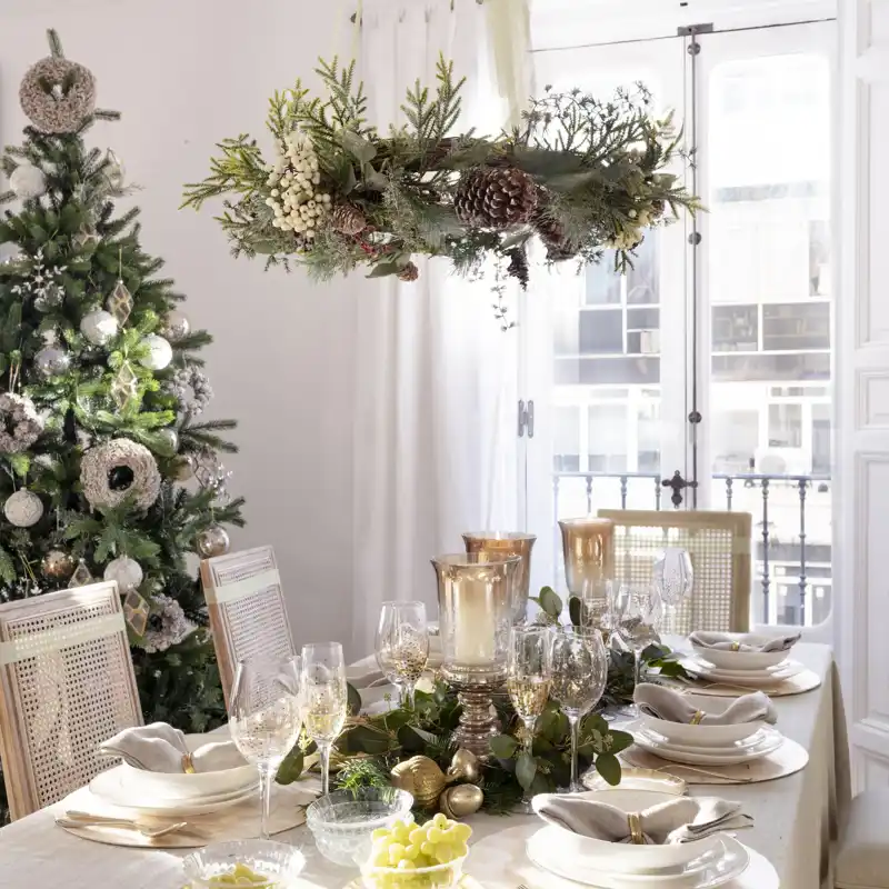 Adornos de Navidad: 12 ideas originales y muy resultonas para decorar tu mesa con creatividad estas fiestas 