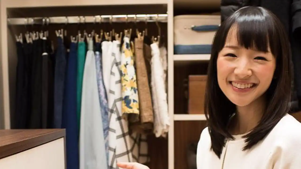 Antes y después: cómo pasar de una cómoda caótica a ordenada siguiendo el método KonMari