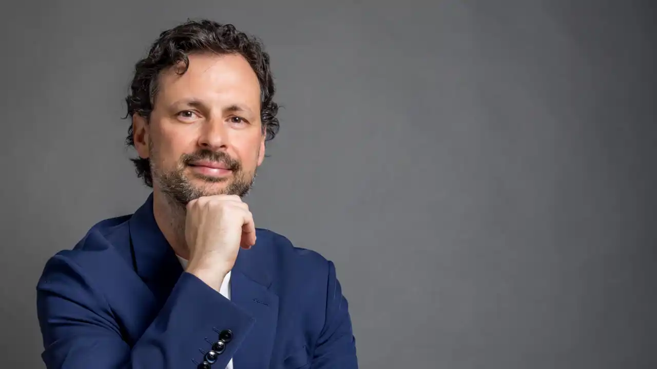 Kike Clavería, Arquitecto especialista en Feng Shui