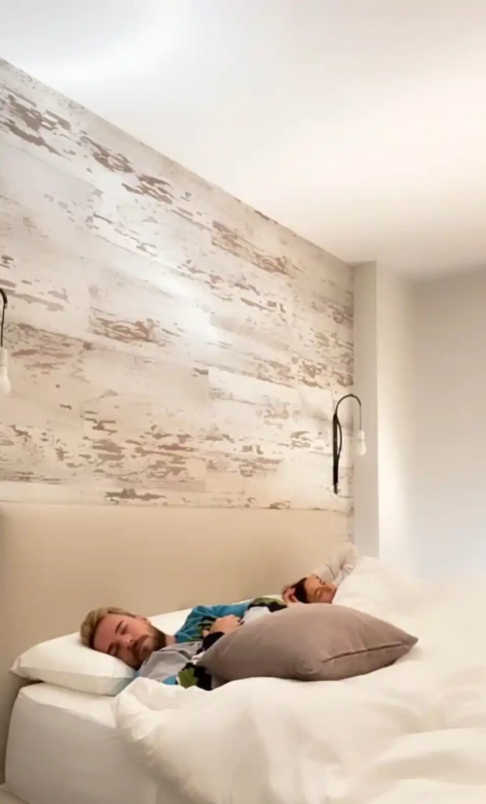 Dormitorio de Marta Peñate y Tony Spina