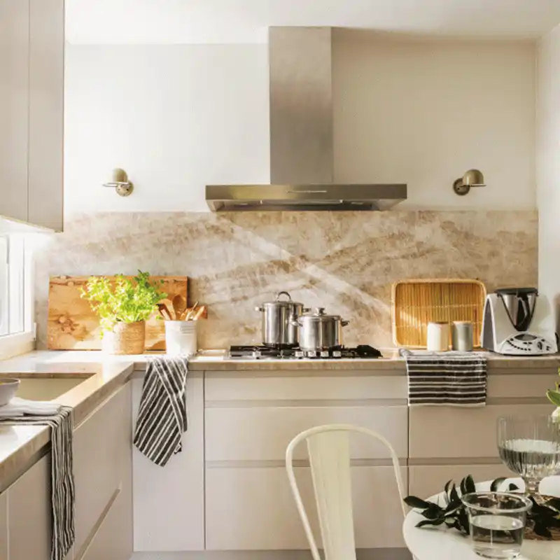Este estante para especias de Amazon ha logrado lo imposible: ordenar la encimera de mi cocina