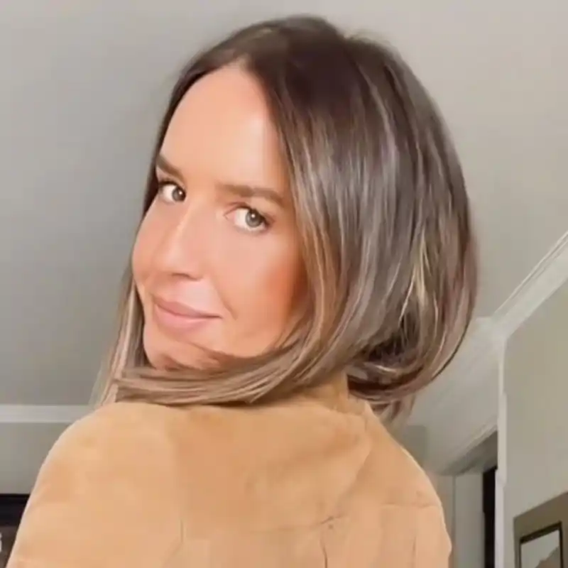Lucía Lipperheide, experta en limpieza: “La laca de pelo es mi truco secreto para quitar las manchas en el cuello de las camisas”