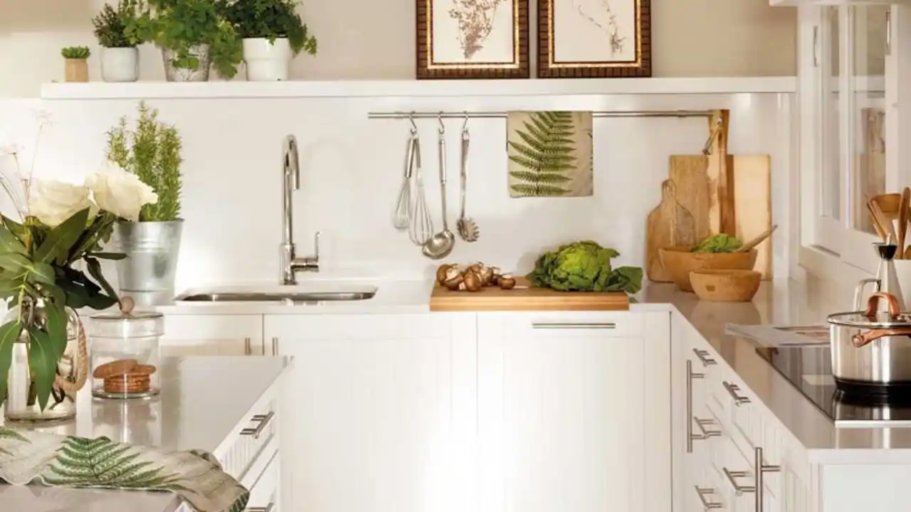 Kike Clavería, arquitecto experto en Feng Shui: "Si tienes una cocina pequeña, no cocines de espaldas a la puerta"
