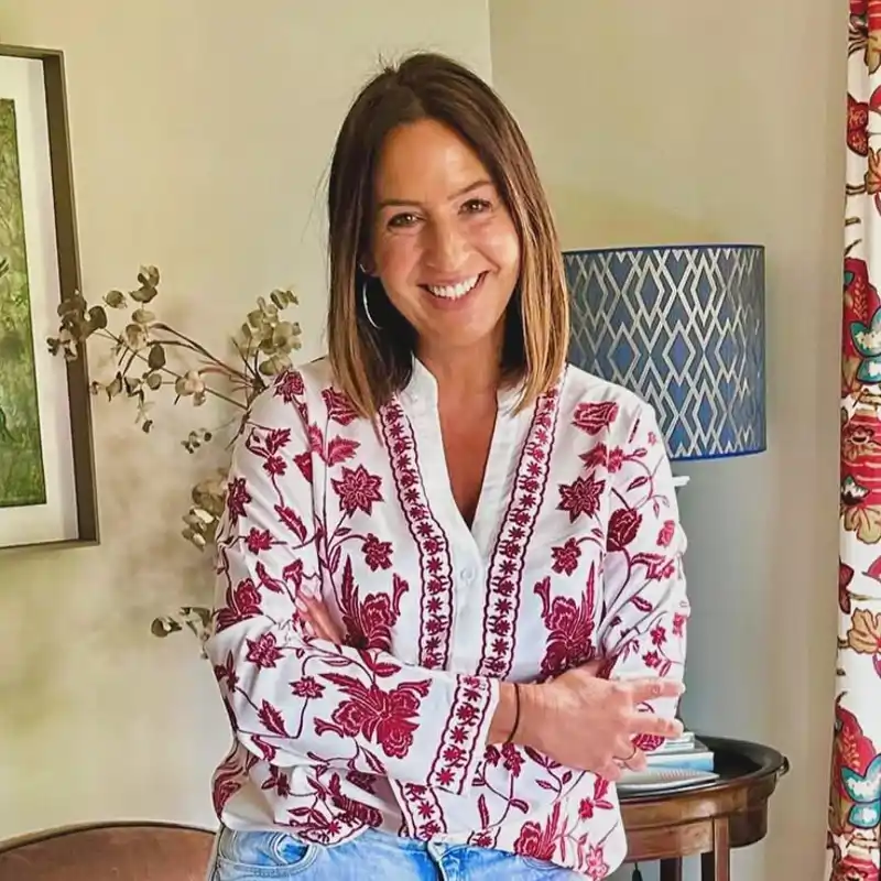 Lucia Lipperheide, experta en limpieza: "Pon las rejillas del horno en una bolsa de basura con desengrasante para que te queden como los chorros del oro" 