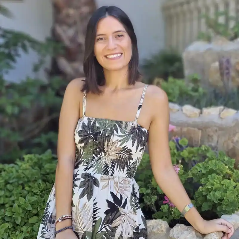 Elena Ruiz, experta en Feng Shui: “No guardes los zapatos debajo de la cama. Estanca la energía y te impide descansar"
