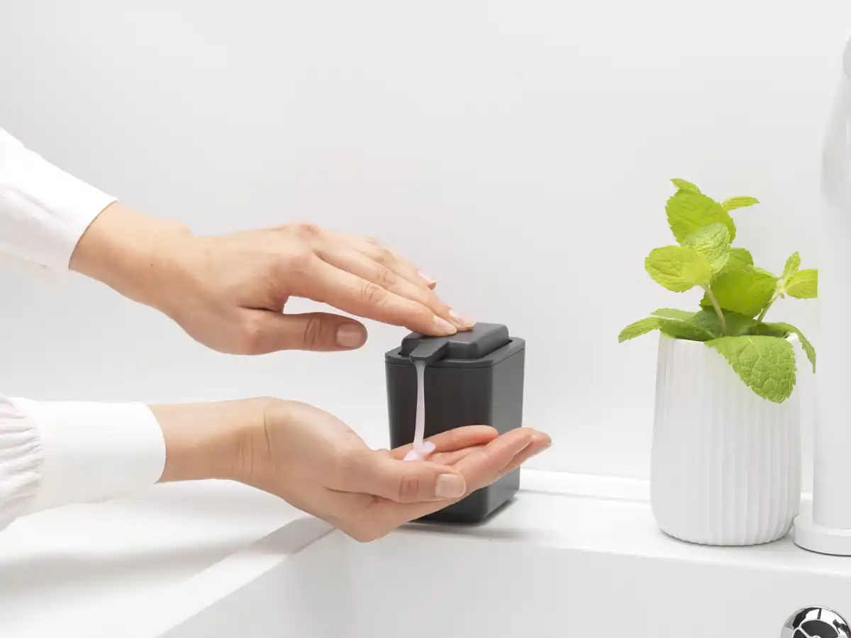 Dispensador de jabón para la cocina
