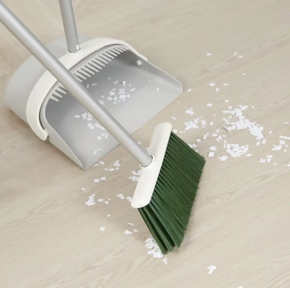 Escoba de Ikea