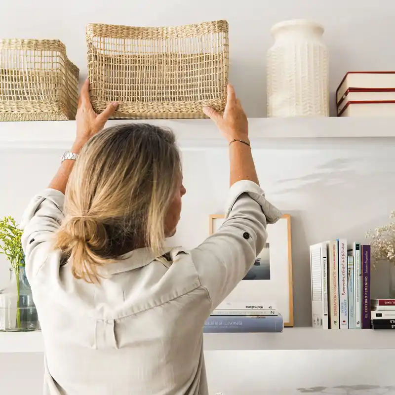 Davinia Romero, experta en Feng Shui: "Menos es más. Cuantas menos cosas tengas en casa, más paz visual. Además, duermes mejor y  limpias más rápido"