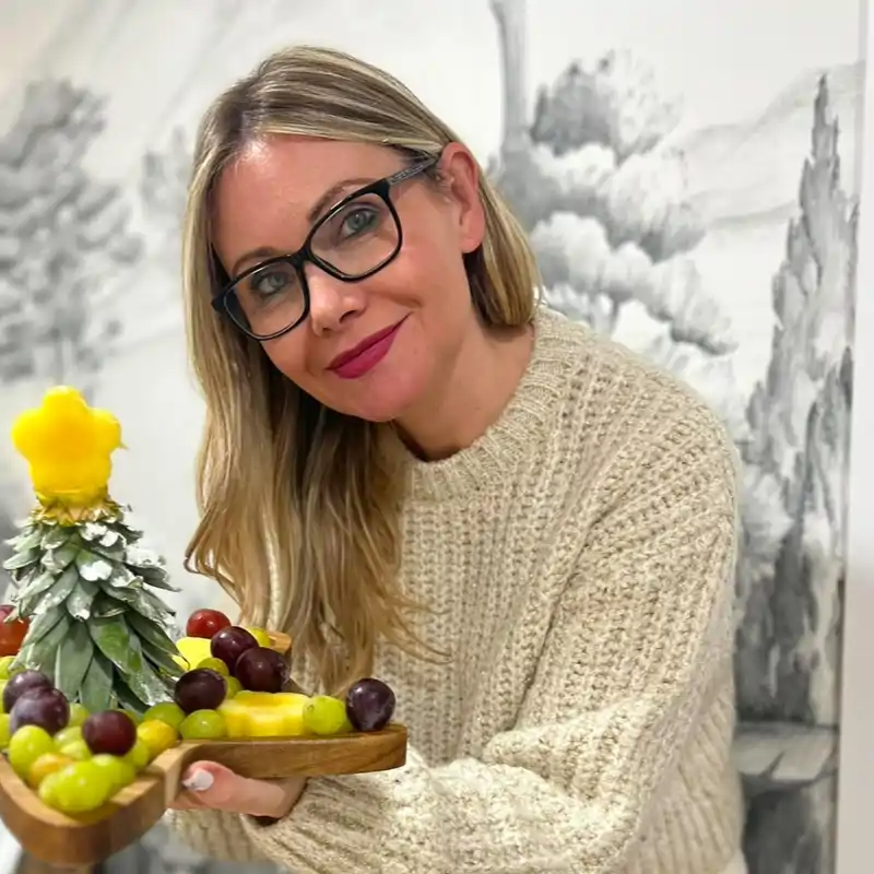 Marga Díaz, experta en limpieza: "Con papel de cocina y lavaplatos tus tuppers manchados de tomate te quedarán perfectos"
