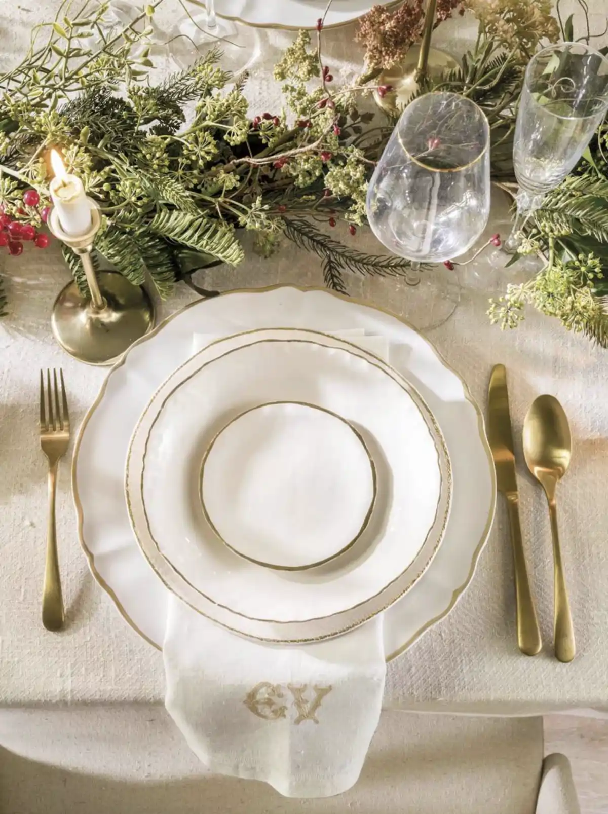Cómo decorar la mesa de Navidad: ideas elegantes y llenas de magia para
